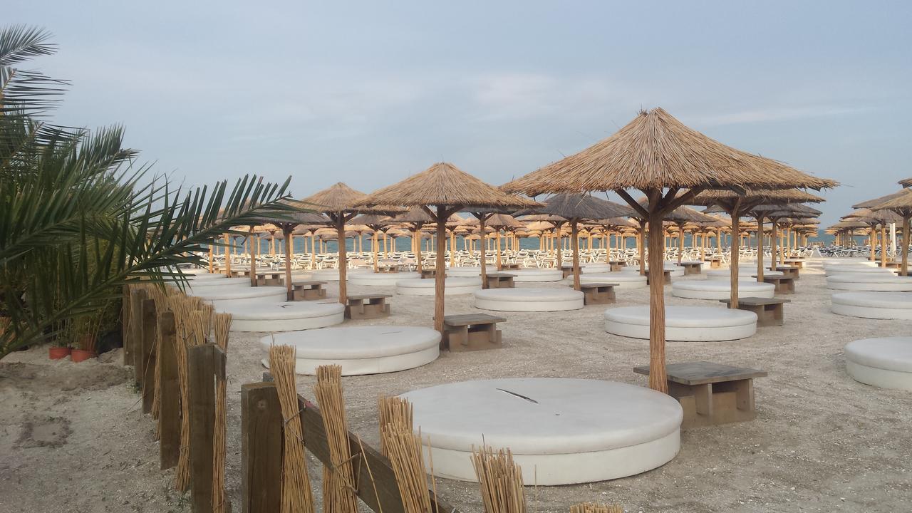 Deea Apartment Mamaia Nord Экстерьер фото
